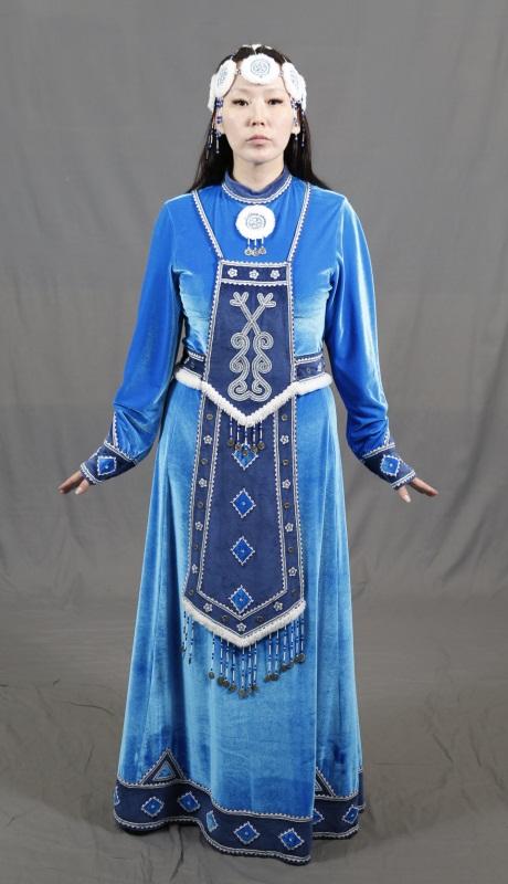 Стилизованний эвенкийский костюм "Эвенкийский каскад"